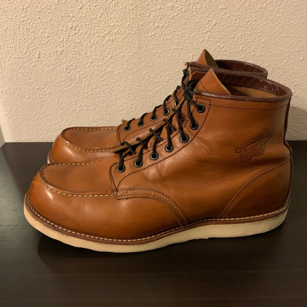 Red Wing 10875 moc toe boot